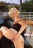Photos de LINDA EVANGELISTA se touchant le cul nu